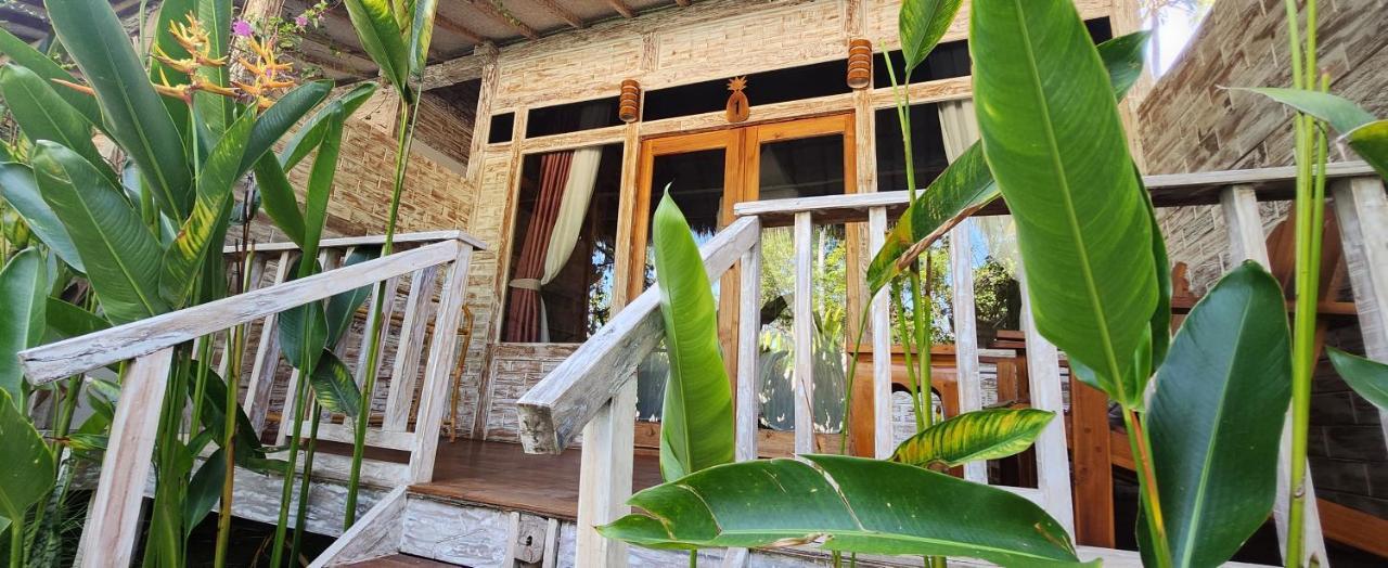 Purple Beach - Maithelia - Gili Air Exterior photo