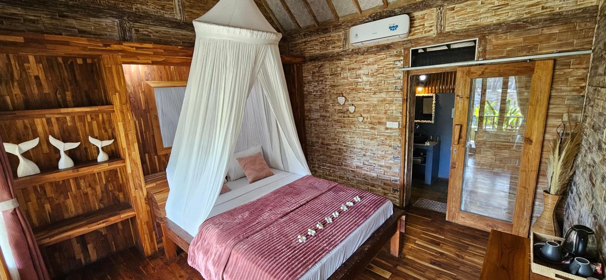Purple Beach - Maithelia - Gili Air Exterior photo